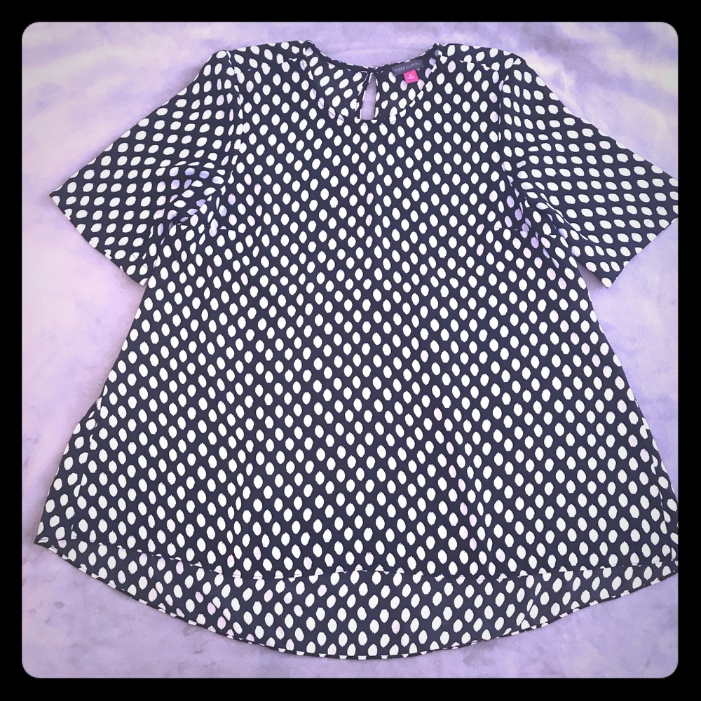 Vince Camuto Flowing Short Sleeve Blouse